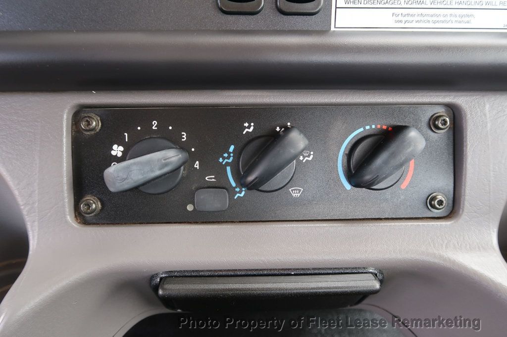 2018 Freightliner M2-106 2WD Reg Cab Utility Bucket M2-106 2WD Reg Cab Utility Bucket - 23033182 - 35