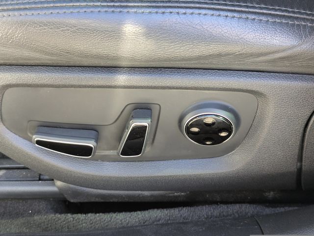 2018 Genesis G80  - 22974338 - 18