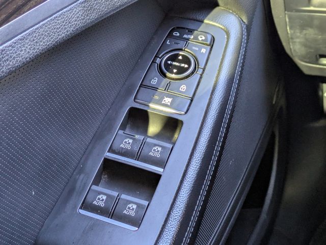 2018 Genesis G80  - 22974338 - 23