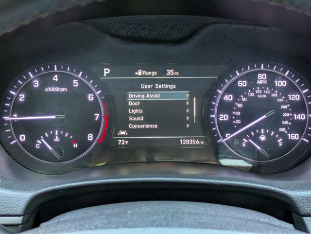 2018 Genesis G80  - 22974338 - 26