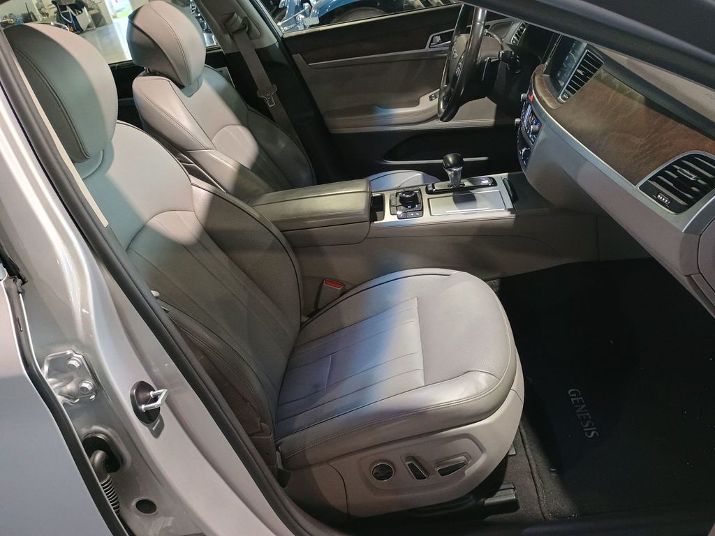 2018 Genesis G80 3.8L AWD Clean Carfax Florida Car - 23002045 - 34