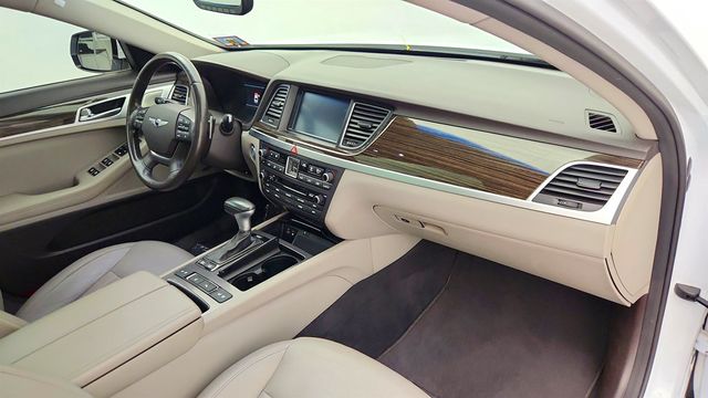 2018 Genesis G80 3.8L AWD w/ Premium Pkg & Panoramic Sunroof & Lexicon Audio - 23014345 - 25