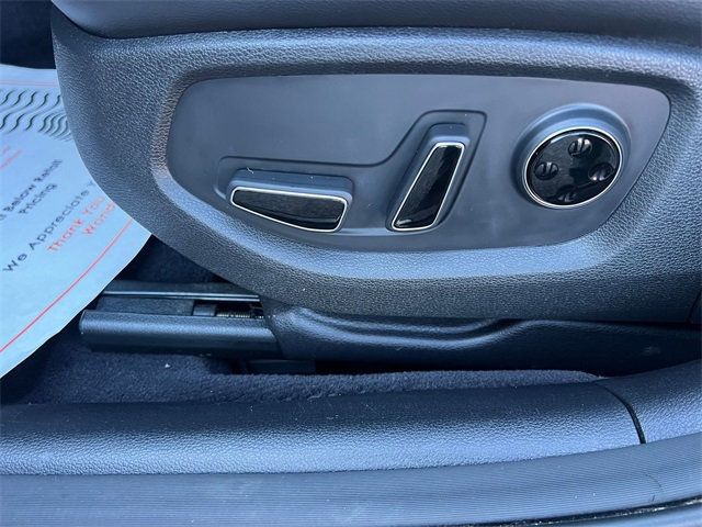 2018 Genesis G80 3.8L RWD - 22934140 - 9