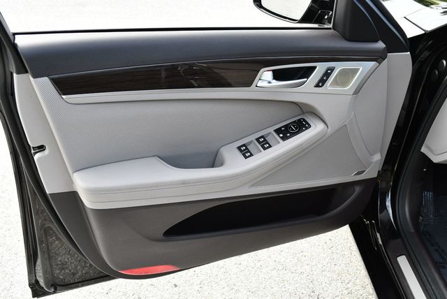 2018 Genesis G80 3.8L RWD W/Premium Package - 23057922 - 10
