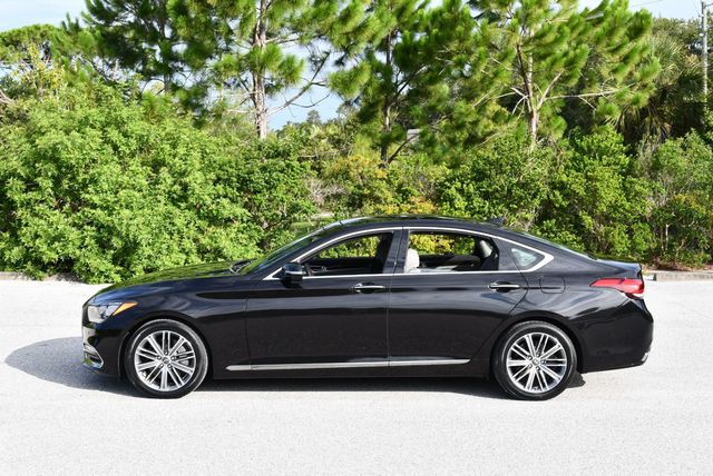 2018 Genesis G80 3.8L RWD W/Premium Package - 23057922 - 22
