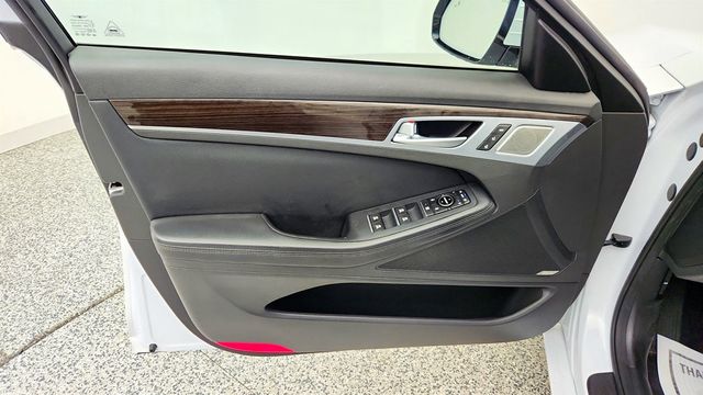 2018 Genesis G80 3.8L RWD w/ Premium Package - 23011422 - 10