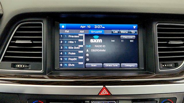 2018 Genesis G80 3.8L RWD w/ Premium Package - 23011422 - 18