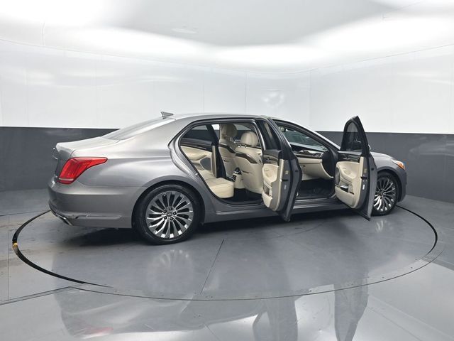2018 Genesis G90 3.3T Premium RWD - 23032988 - 38
