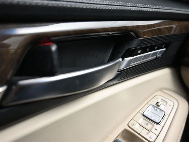 2018 Genesis G90 3.3T Premium RWD - 22881752 - 31