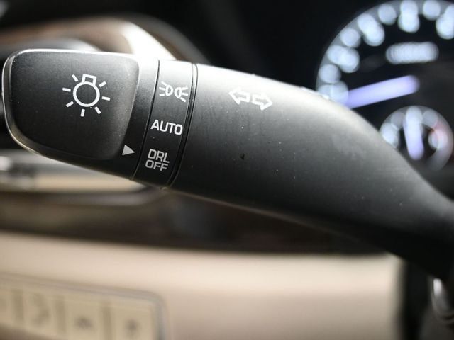 2018 Genesis G90 3.3T Premium RWD - 23043569 - 25