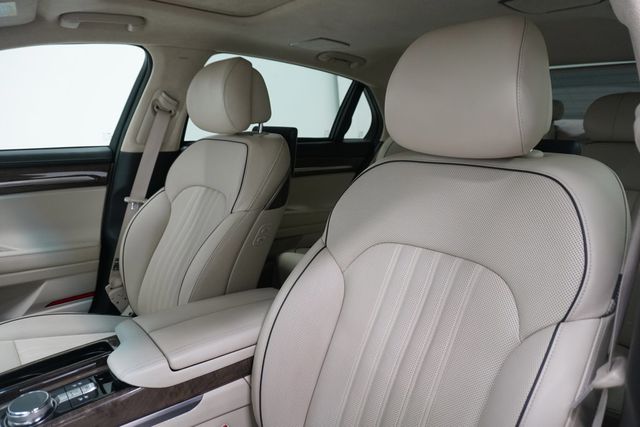 2018 Genesis G90 5.0L Ultimate - 23026411 - 9