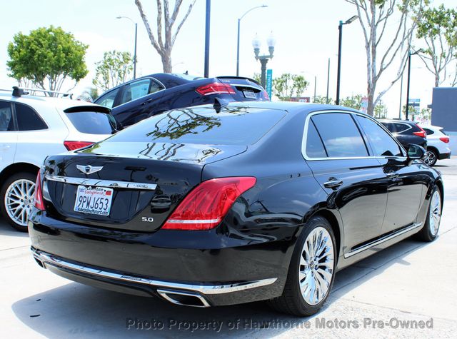 2018 Genesis G90 5.0 Ultimate's photo
