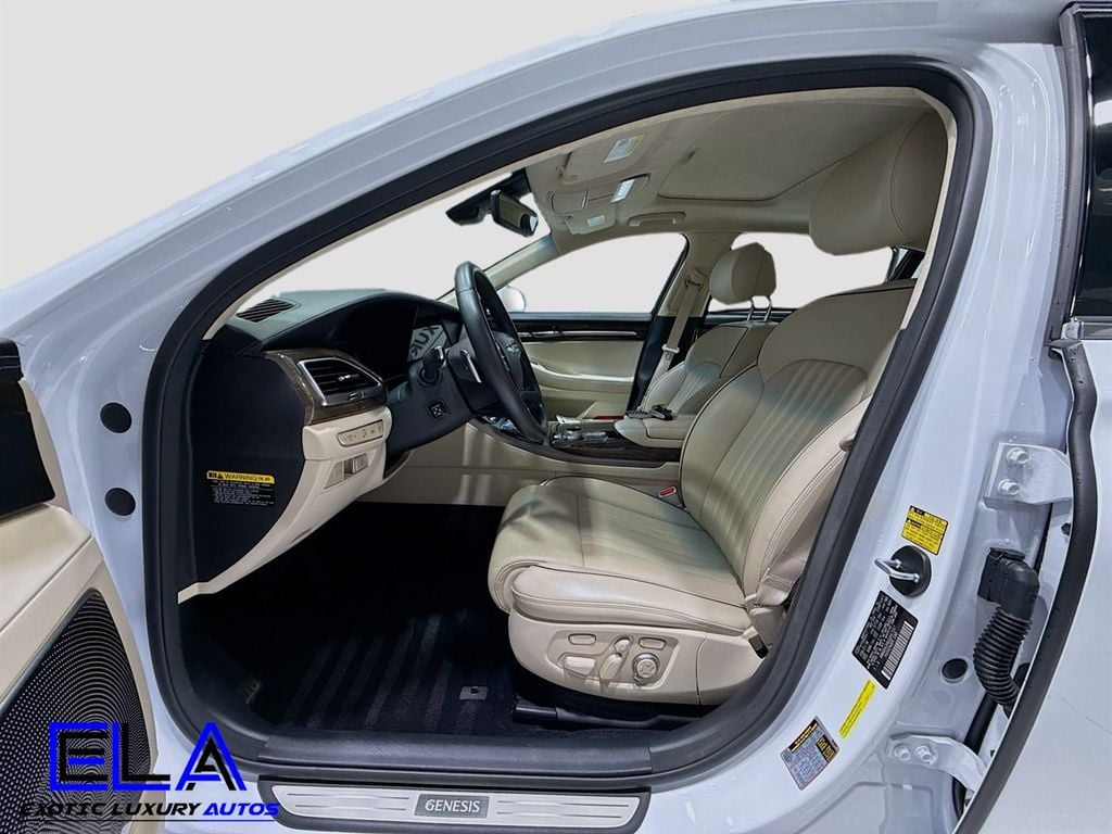 2018 Genesis G90 5.0 ULTIMATE! HAS FACTORY WARRANTY! REAR TVS! HEADS UP! CLEAN! - 22924786 - 16