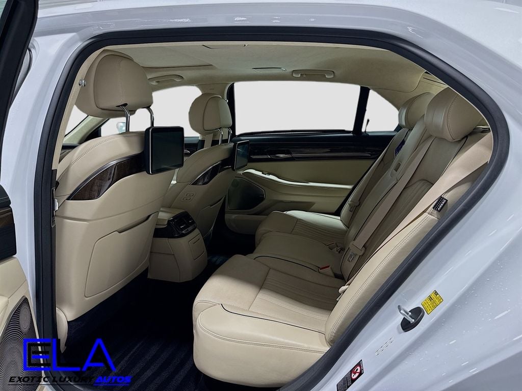 2018 Genesis G90 5.0 ULTIMATE! HAS FACTORY WARRANTY! REAR TVS! HEADS UP! CLEAN! - 22924786 - 24