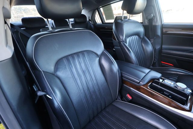 2018 Genesis G90 5.0 Ultimate Sedan 4D - 22954293 - 36