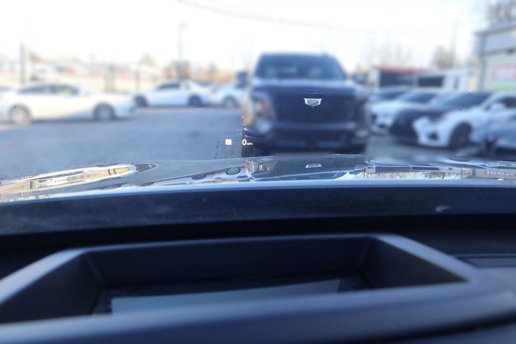 2018 Genesis G90 5.0 Ultimate Sedan 4D - 22954293 - 39