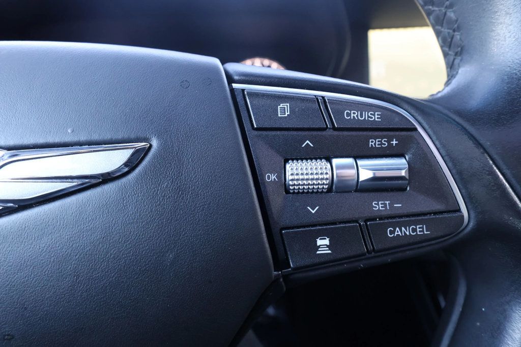 2018 Genesis G90 5.0 Ultimate Sedan 4D - 22991035 - 21