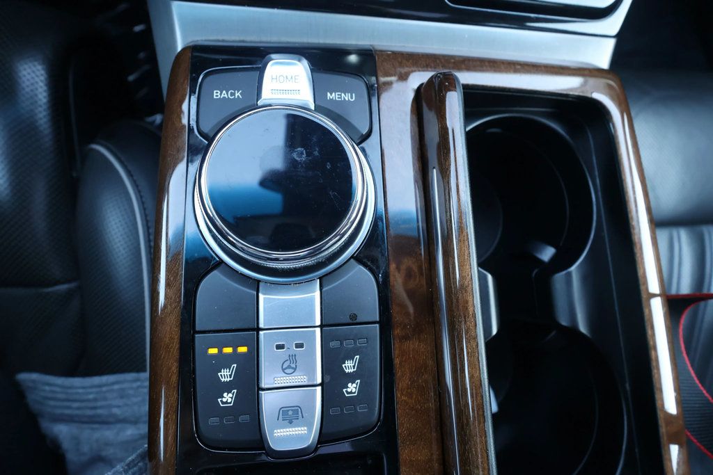 2018 Genesis G90 5.0 Ultimate Sedan 4D - 23043689 - 27