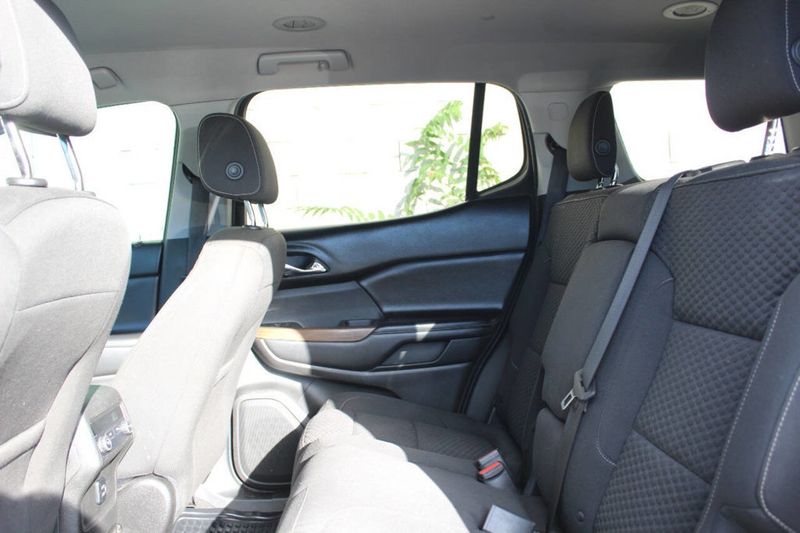 2018 GMC Acadia FWD 4dr SLE w/SLE-1 - 22904667 - 12