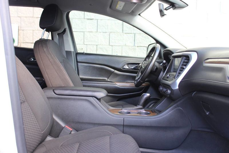 2018 GMC Acadia FWD 4dr SLE w/SLE-1 - 22904667 - 16