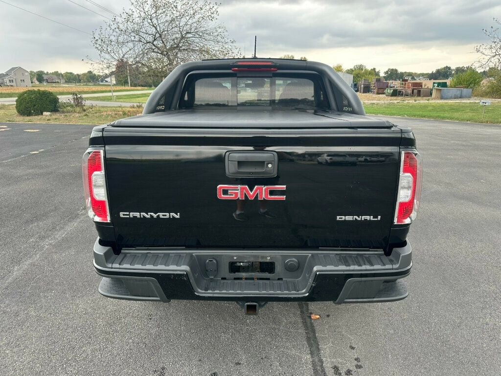 2018 GMC Canyon 4WD Crew Cab 128.3" Denali - 22933834 - 3