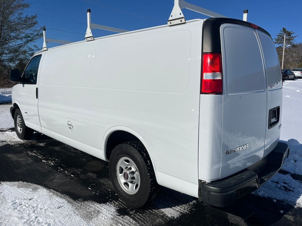 2018 GMC Savana Cargo Van Mini Duramax Turbo Diesel Work Van - 22974920 - 10
