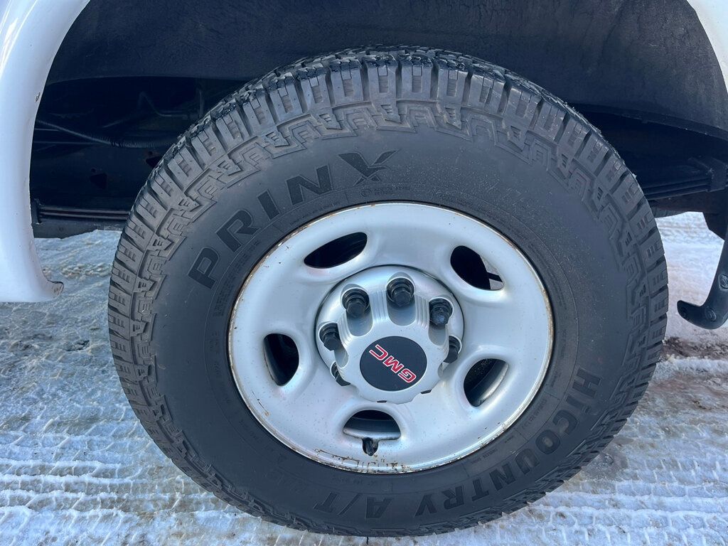 2018 GMC Savana Cargo Van Mini Duramax Turbo Diesel Work Van - 22974920 - 16