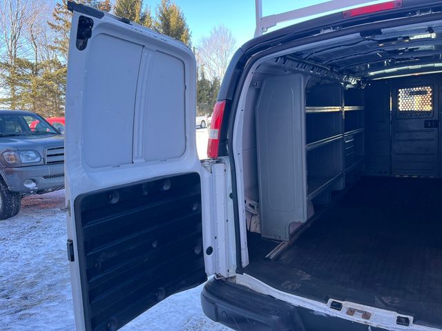 2018 GMC Savana Cargo Van Mini Duramax Turbo Diesel Work Van - 22974920 - 21