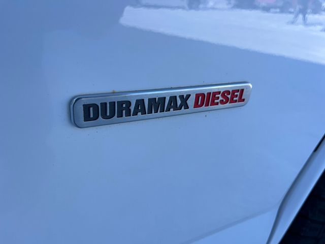 2018 GMC Savana Cargo Van Mini Duramax Turbo Diesel Work Van - 22974920 - 27