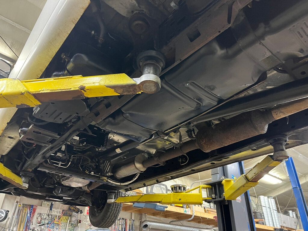 2018 GMC Savana Cargo Van Mini Duramax Turbo Diesel Work Van - 22974920 - 29