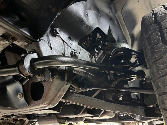 2018 GMC Savana Cargo Van Mini Duramax Turbo Diesel Work Van - 22974920 - 32