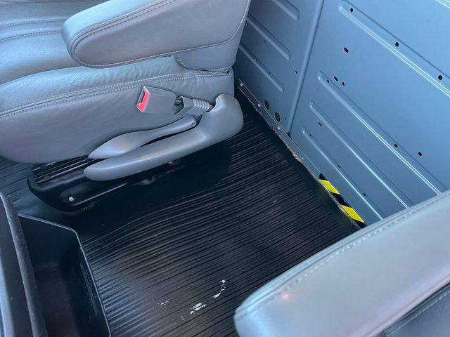 2018 GMC Savana Cargo Van Mini Duramax Turbo Diesel Work Van - 22974920 - 42