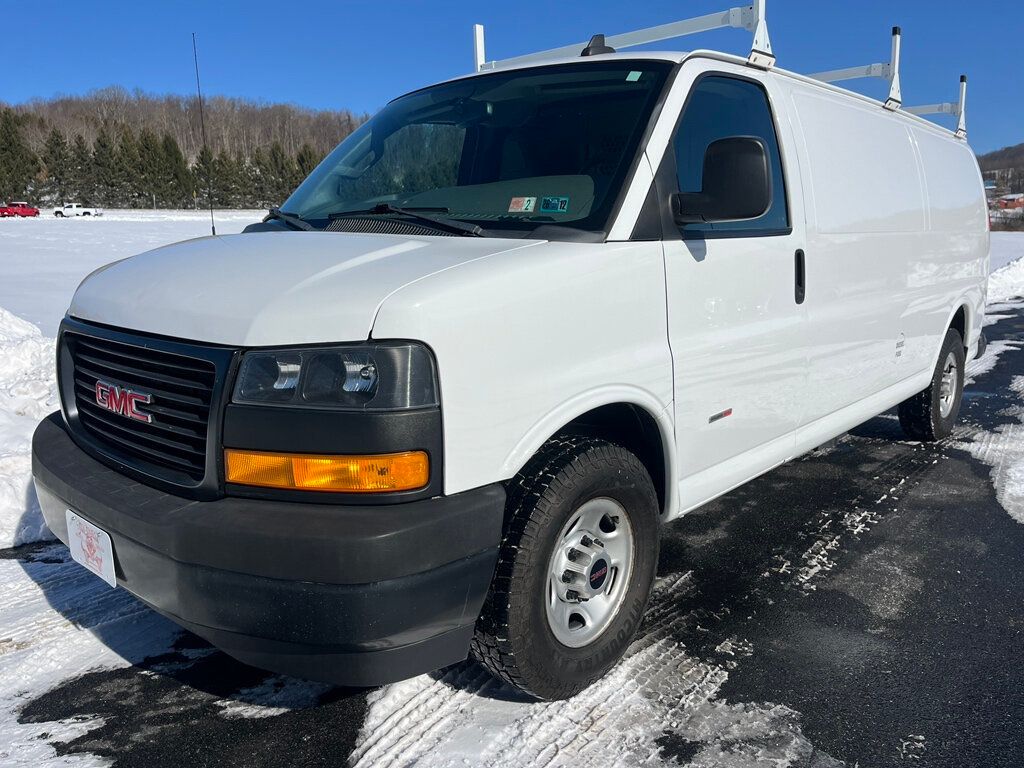 2018 GMC Savana Cargo Van Mini Duramax Turbo Diesel Work Van - 22974920 - 8