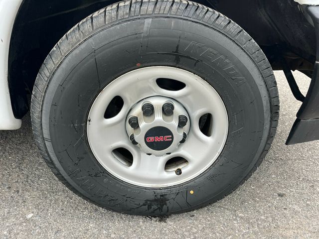 2018 GMC Savana Cargo Van Mini Duramax Turbo Diesel Work Van - 22986901 - 9