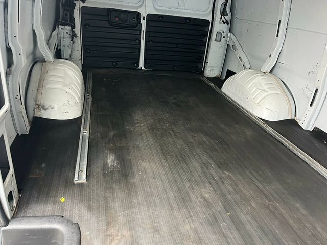 2018 GMC Savana Cargo Van Mini Duramax Turbo Diesel Work Van - 22986901 - 21