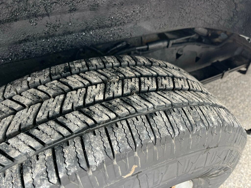 2018 GMC Savana Cargo Van Mini Duramax Turbo Diesel Work Van - 22986901 - 23