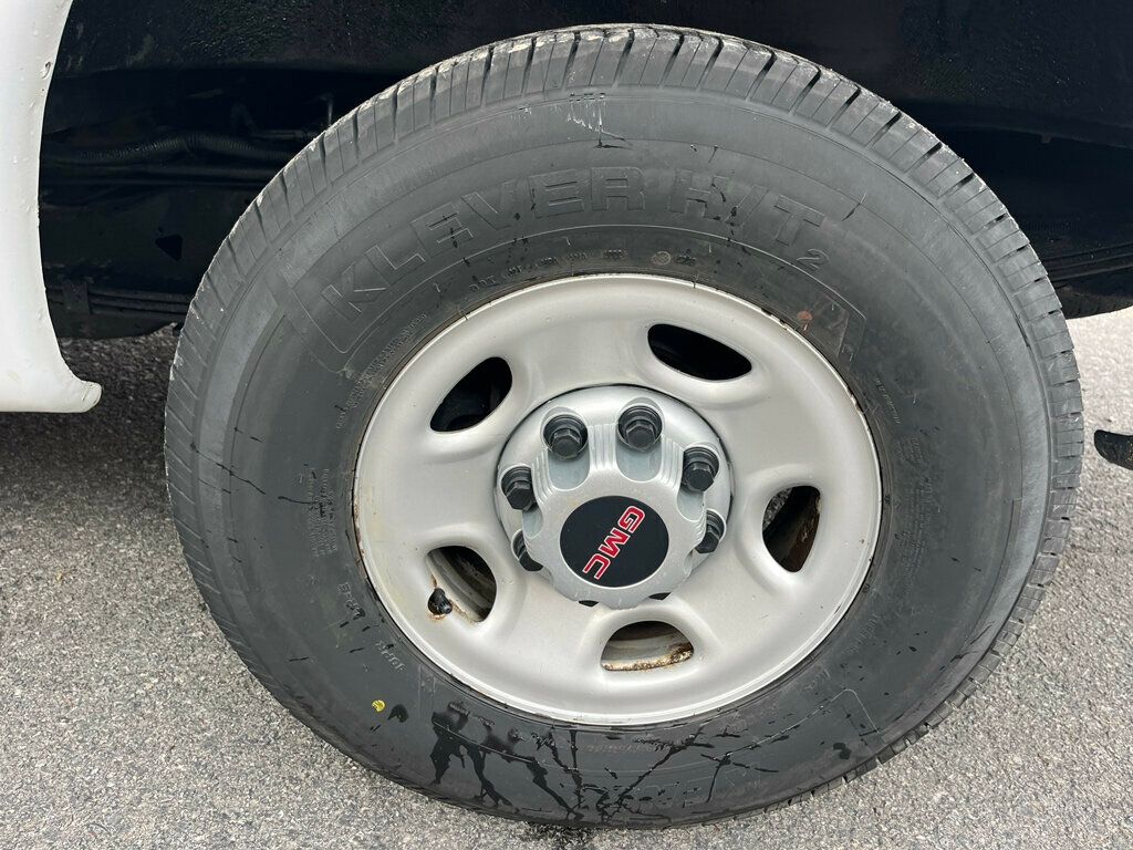 2018 GMC Savana Cargo Van Mini Duramax Turbo Diesel Work Van - 22986901 - 25