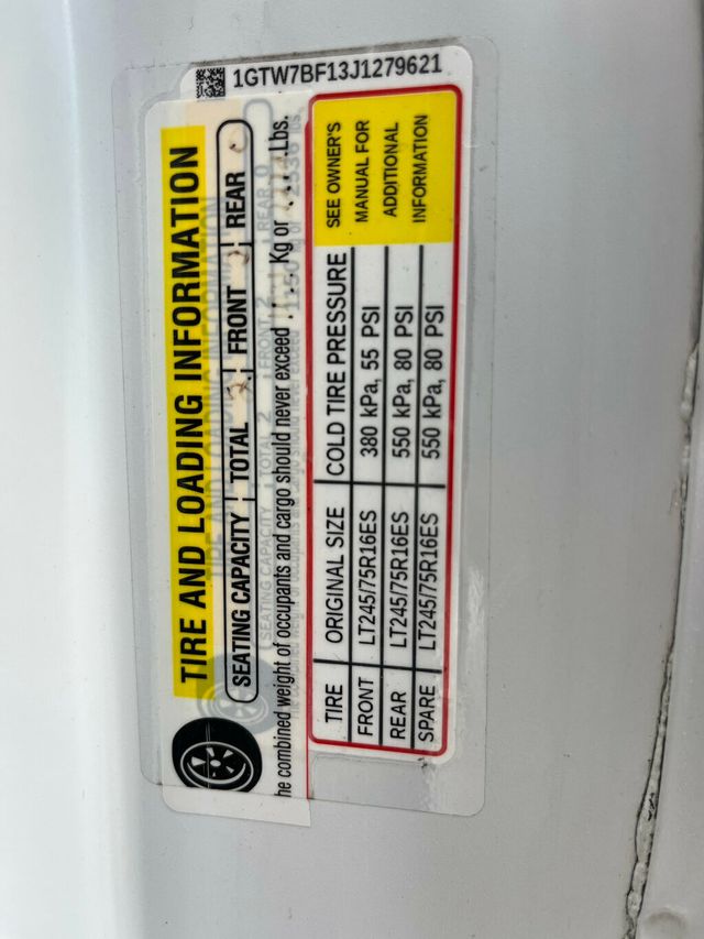 2018 GMC Savana Cargo Van Mini Duramax Turbo Diesel Work Van - 22986901 - 32