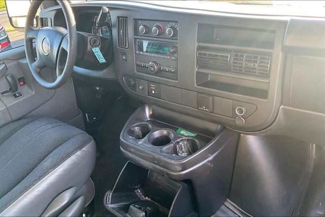 2018 GMC Savana Cargo Van RWD 2500 135" - 23009757 - 24