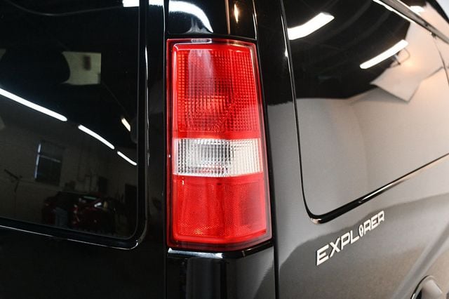 2018 GMC Savana Cargo Van RWD 2500 155" - 22982754 - 15