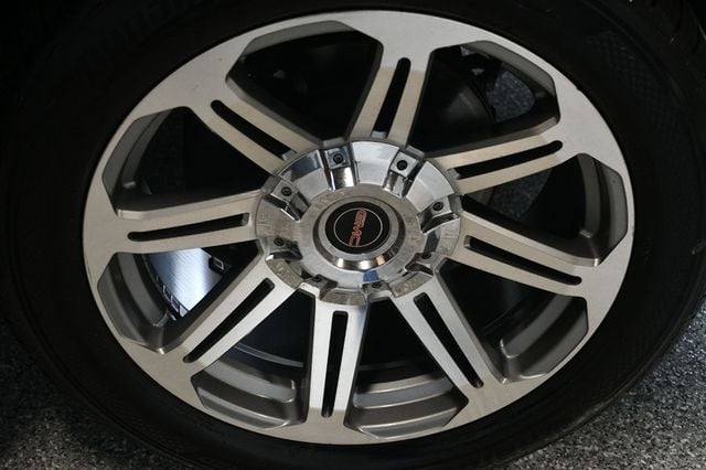 2018 GMC Savana Cargo Van RWD 2500 155" - 22982754 - 23