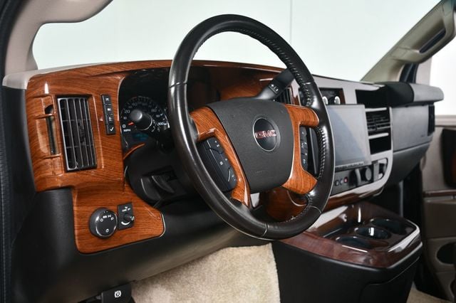 2018 GMC Savana Cargo Van RWD 2500 155" - 22982754 - 31