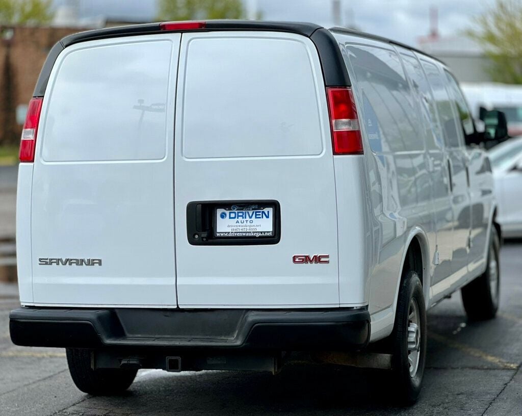 2018 Gmc Savana Cargo 3500 photo 4