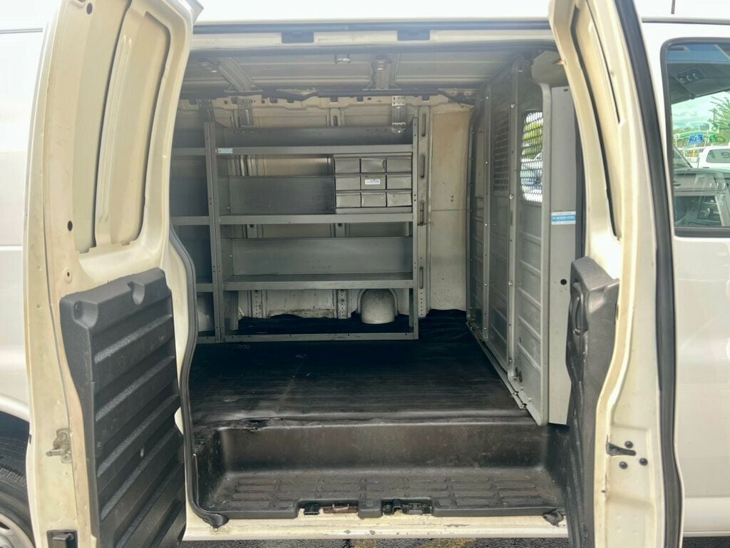2018 Gmc Savana Cargo 3500 photo 8
