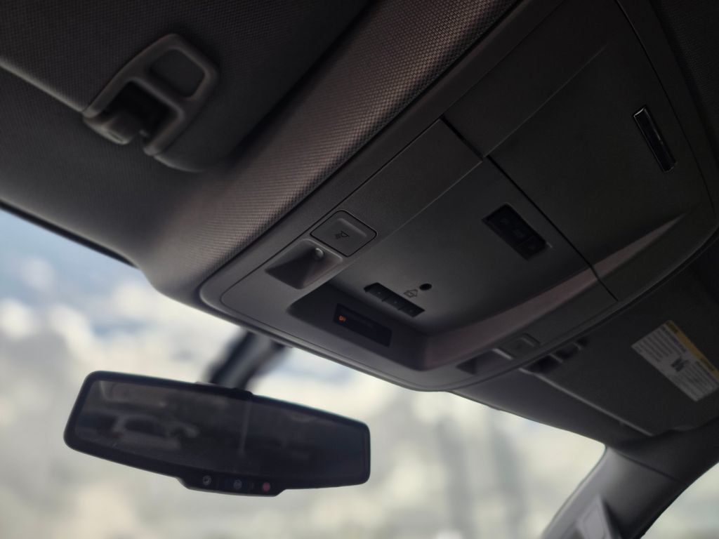 2018 GMC Sierra 1500 2WD Crew Cab 143.5" SLE - 22986682 - 33