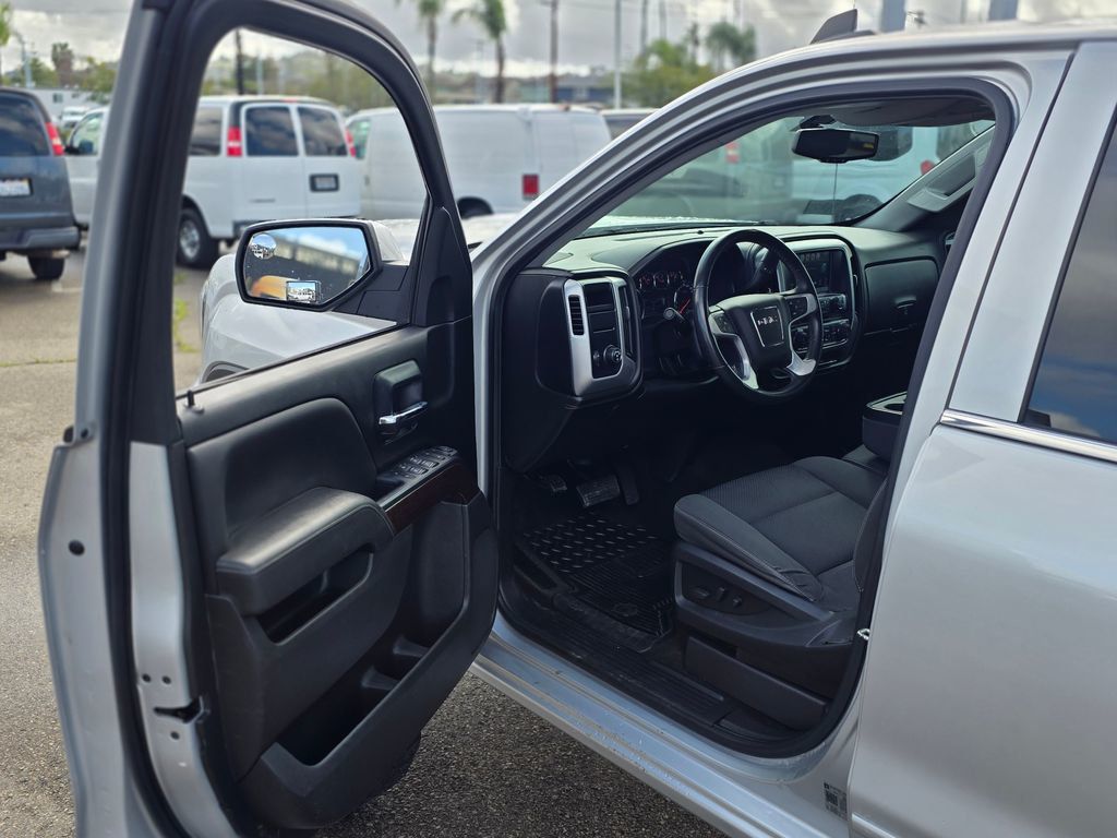 2018 GMC Sierra 1500 2WD Crew Cab 143.5" SLE - 22986682 - 37