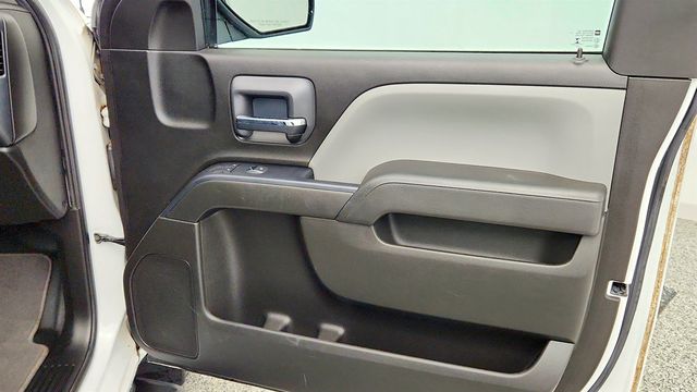 2018 GMC Sierra 1500  2WD Reg Cab 133.0'' w/ 5.3L EcoTec3 V8 - 23021156 - 22