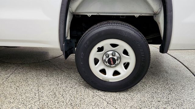 2018 GMC Sierra 1500  2WD Reg Cab 133.0'' w/ 5.3L EcoTec3 V8 - 23021156 - 8