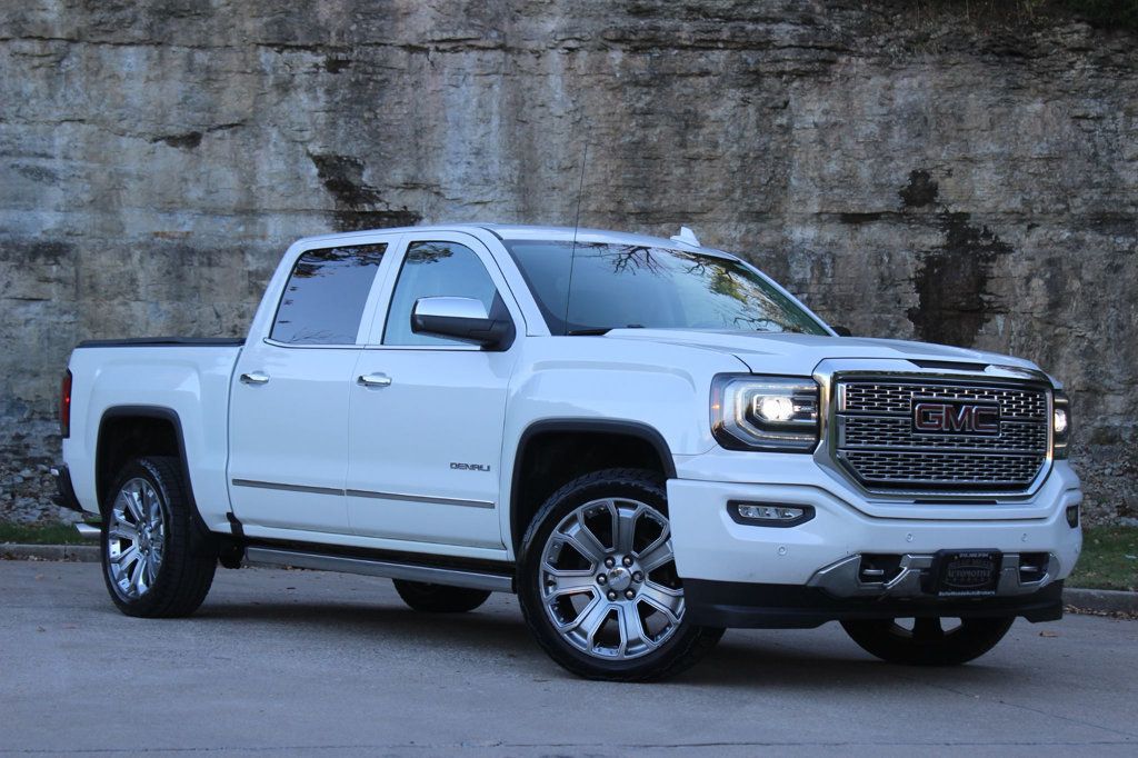2018 GMC Sierra 1500 4WD Crew Cab 143.5" Denali - 22935834 - 2