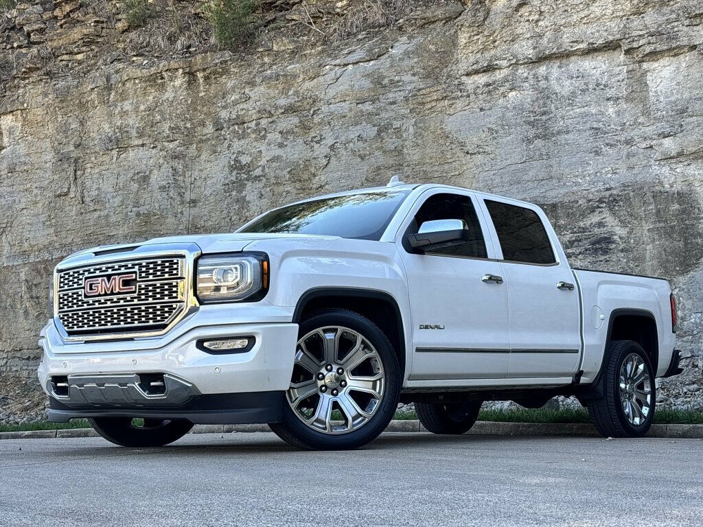2018 GMC Sierra 1500 4WD Crew Cab 143.5" Denali - 23101512 - 3